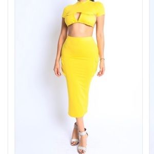 Open Back String Detailed Crop Top Set